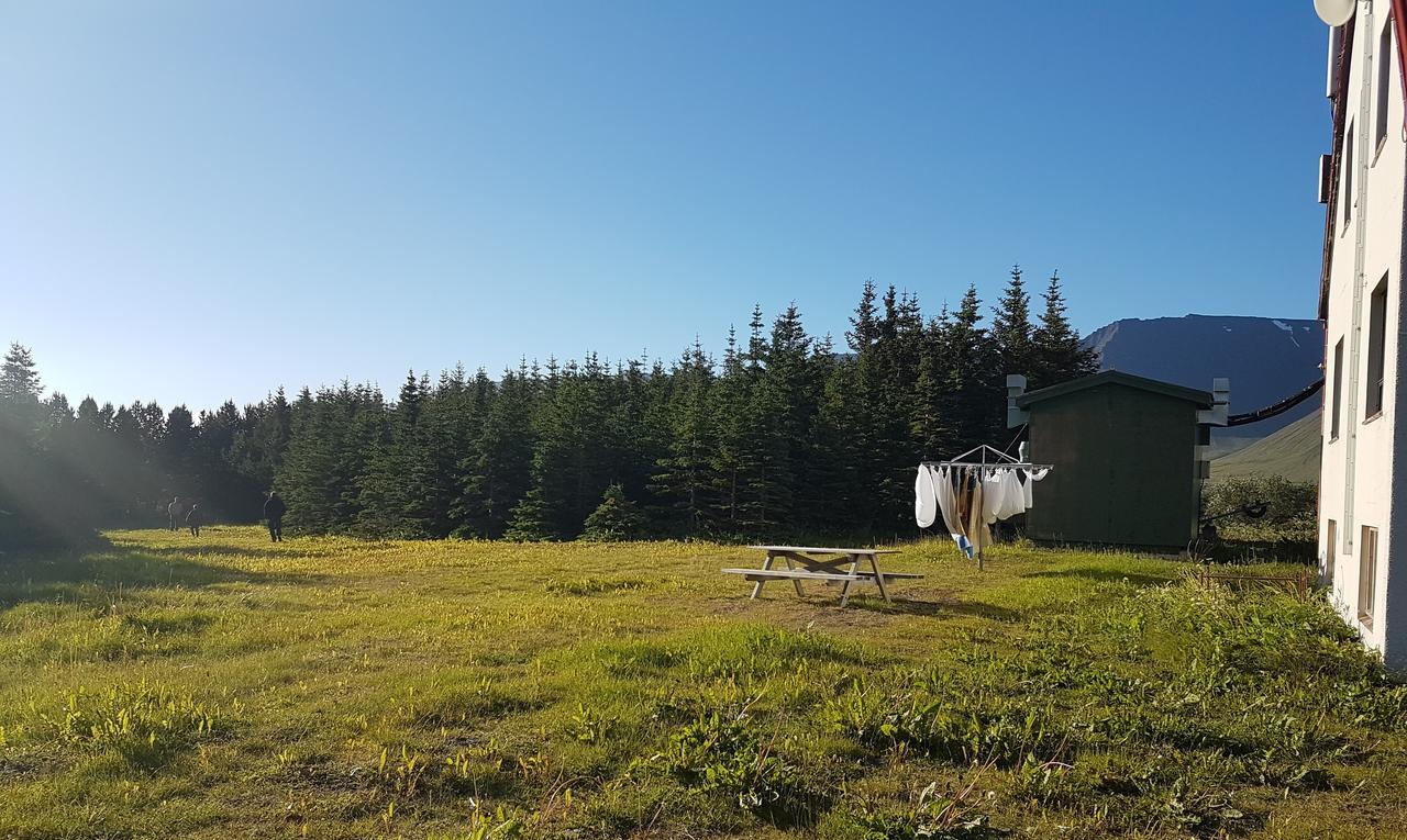Holt Inn Flateyri Экстерьер фото