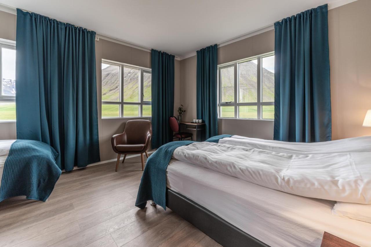 Holt Inn Flateyri Экстерьер фото