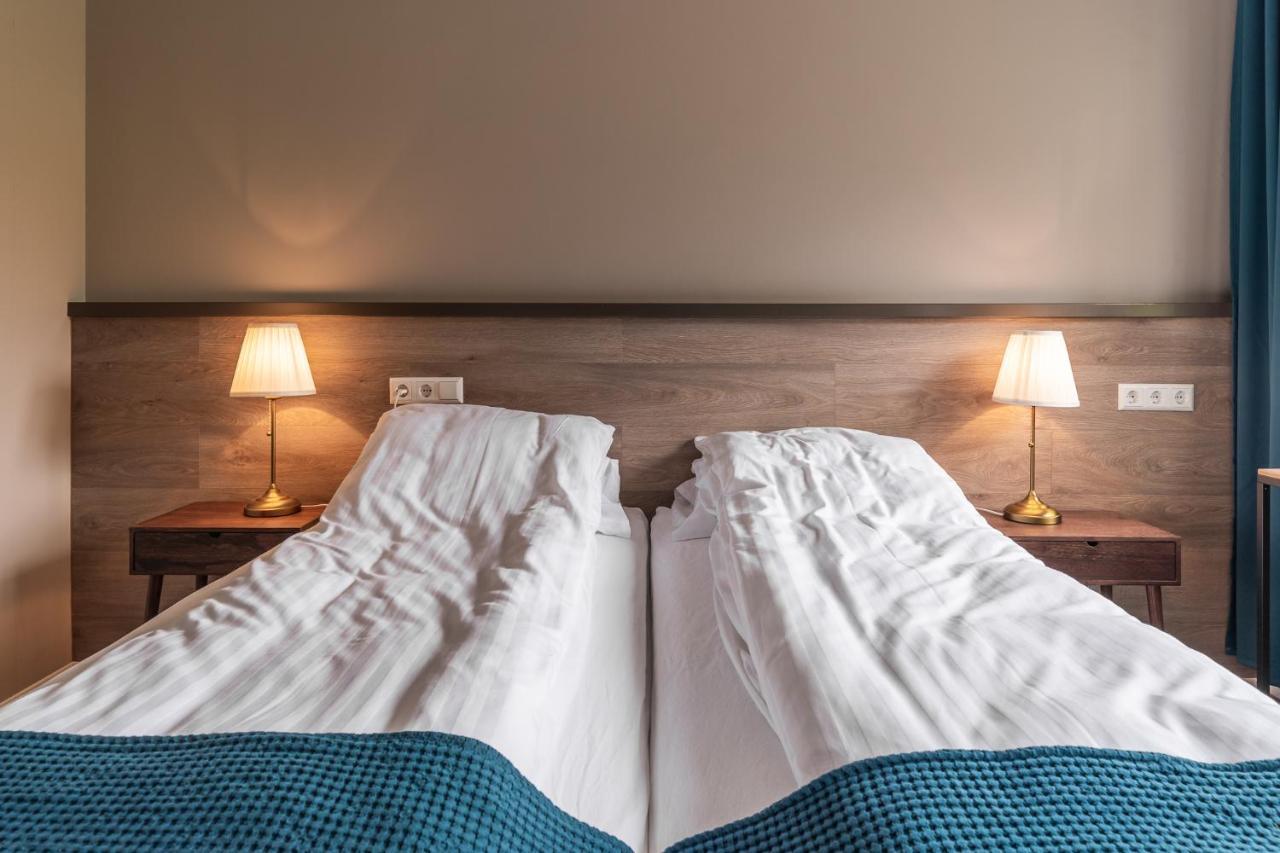 Holt Inn Flateyri Экстерьер фото